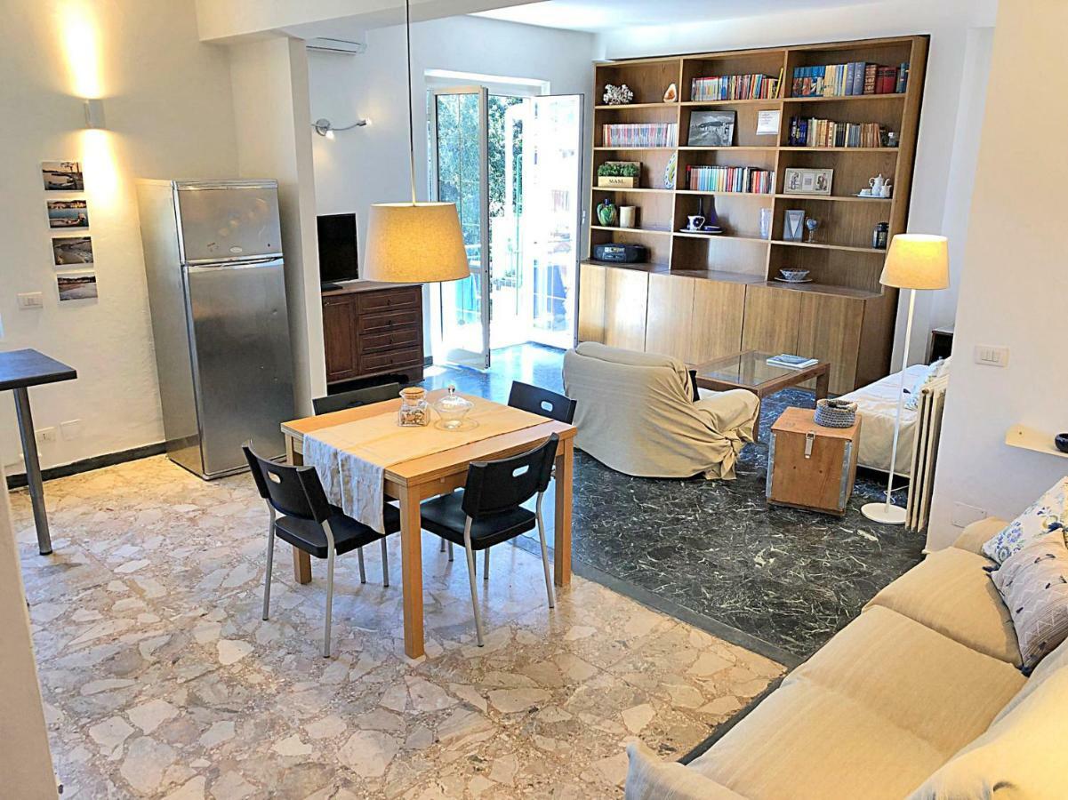 Ferienwohnung Il Mare A Due Passi Lerici Exterior foto